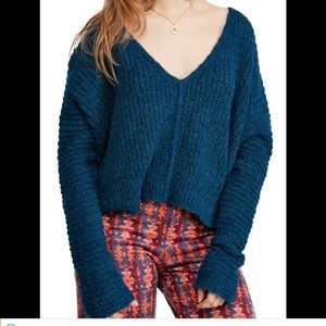 Free People Moonbeam V Neck Sweater: Size XS: teal